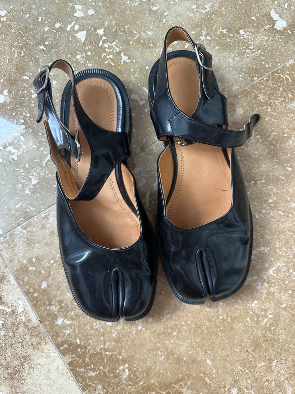 Woodchuck Sato Black Tabi Split-Toe Mary Jane Women’s Shoes